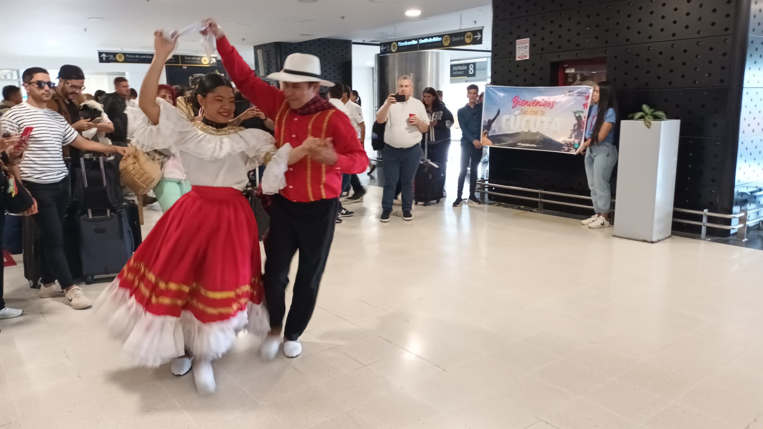 20250717 UN AEROPUERTO PARA TODOS 2