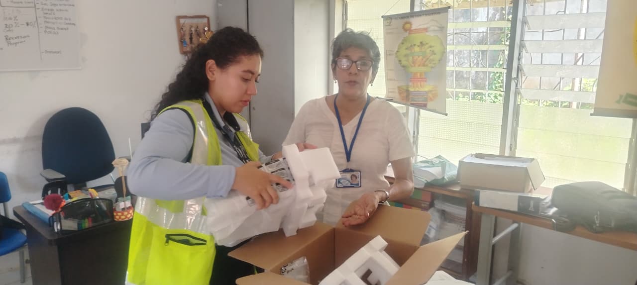 20250901 DONACION IE LAURELES