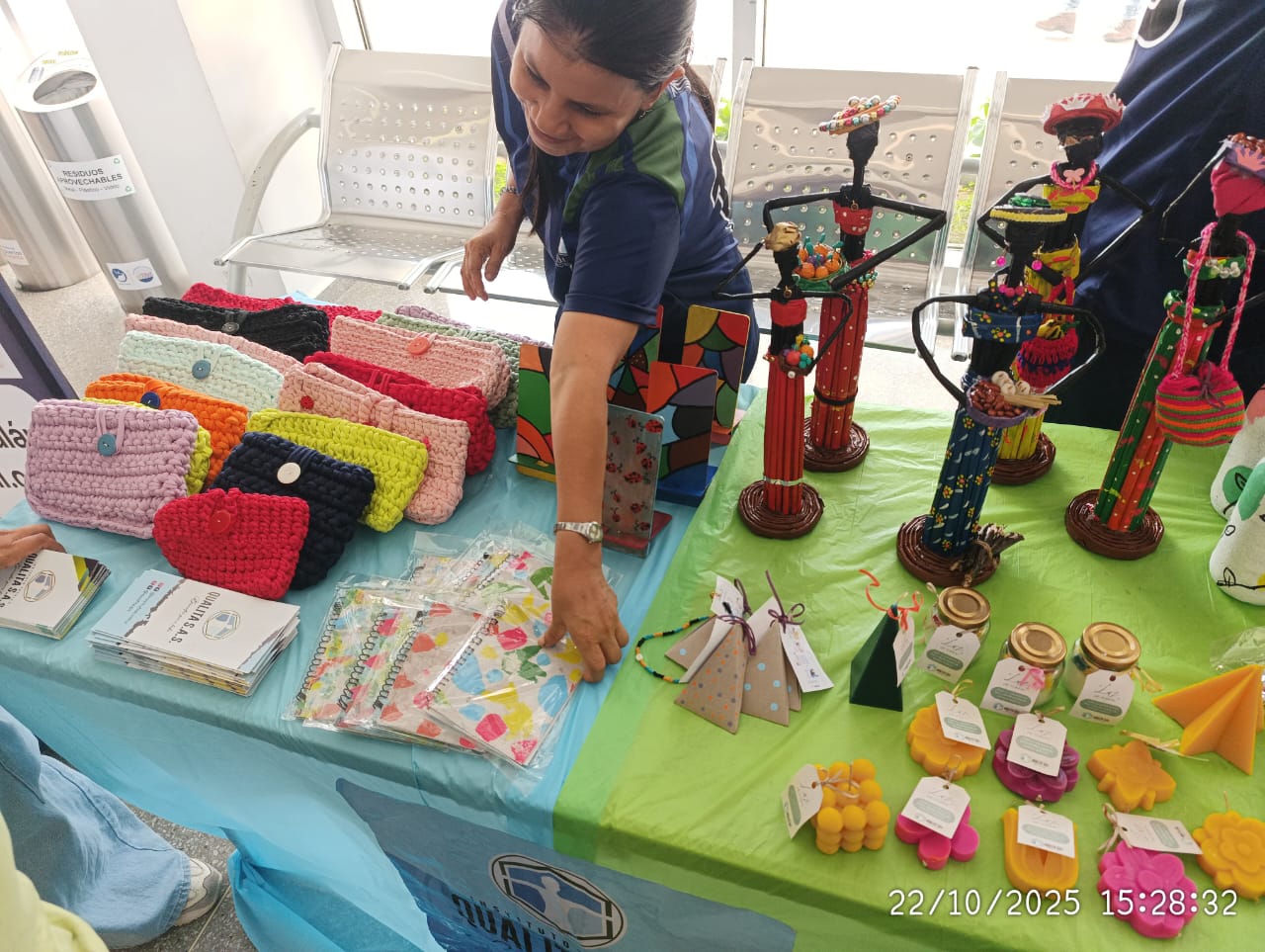 20251022 MUESTRA DE ARTE (5)